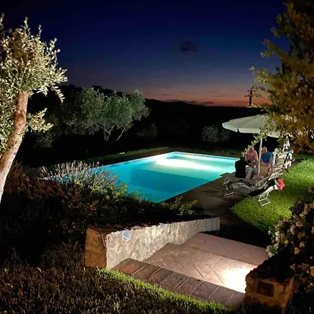 La Capanna Casale In Pietra Con Piscina Sasso dʼOmbrone